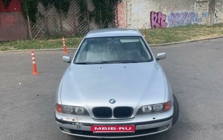 BMW 5 серия, 1999 год, 330 000 рублей, 3 фотография