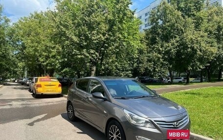 Hyundai Solaris II рестайлинг, 2015 год, 910 000 рублей, 7 фотография