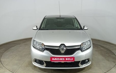 Renault Sandero II рестайлинг, 2015 год, 890 000 рублей, 2 фотография