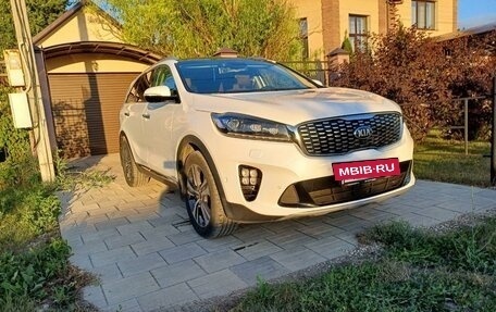 KIA Sorento III Prime рестайлинг, 2018 год, 3 900 000 рублей, 3 фотография