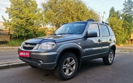 Chevrolet Niva I рестайлинг, 2013 год, 488 000 рублей, 1 фотография