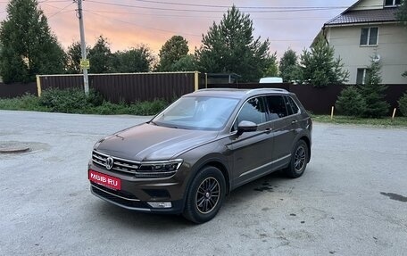 Volkswagen Tiguan II, 2017 год, 3 150 000 рублей, 1 фотография