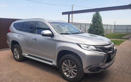 Mitsubishi Pajero Sport III рестайлинг, 2018 год, 3 100 000 рублей, 2 фотография