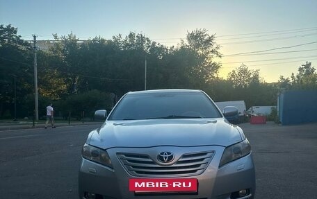 Toyota Camry, 2006 год, 835 000 рублей, 2 фотография