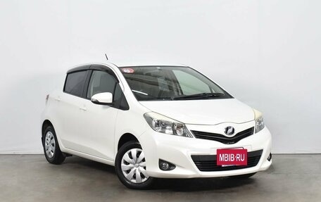 Toyota Vitz, 2012 год, 899 995 рублей, 3 фотография