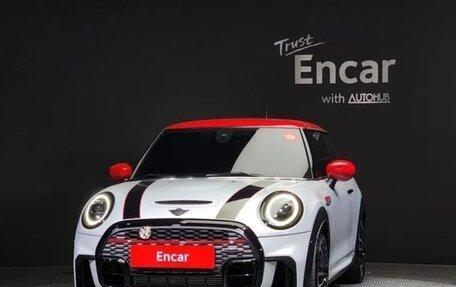 MINI Hatch, 2023 год, 3 450 000 рублей, 3 фотография