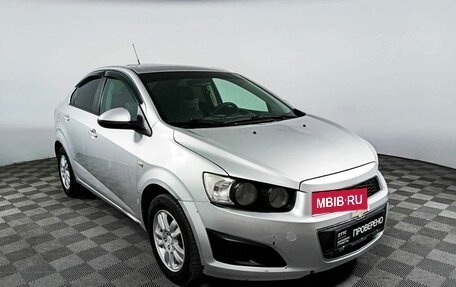 Chevrolet Aveo III, 2013 год, 855 000 рублей, 3 фотография