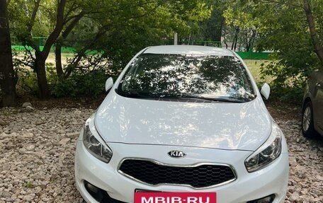 KIA cee'd III, 2015 год, 1 150 000 рублей, 2 фотография