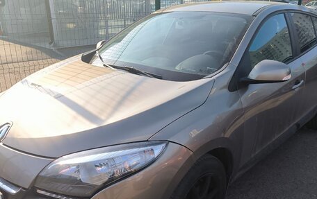 Renault Megane III, 2012 год, 640 000 рублей, 2 фотография