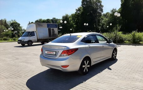 Hyundai Solaris II рестайлинг, 2014 год, 1 100 000 рублей, 4 фотография