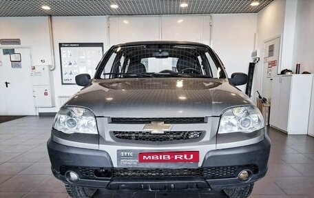 Chevrolet Niva I рестайлинг, 2011 год, 585 000 рублей, 2 фотография