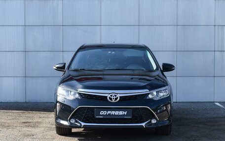 Toyota Camry, 2017 год, 2 529 000 рублей, 3 фотография