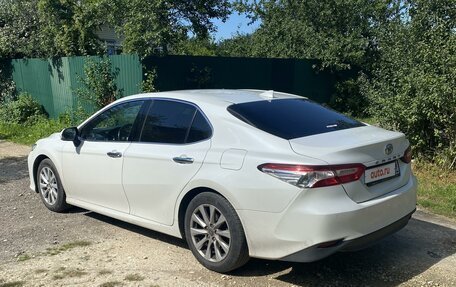 Toyota Camry, 2018 год, 2 900 000 рублей, 9 фотография