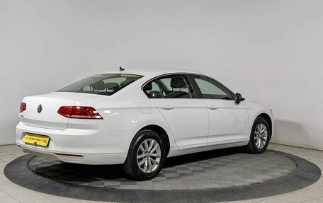 Volkswagen Passat B8 рестайлинг, 2019 год, 2 179 500 рублей, 7 фотография