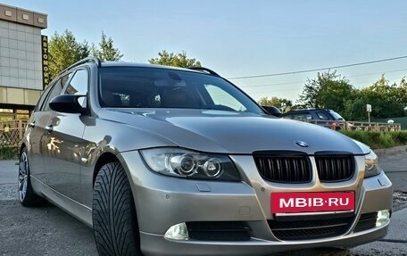 BMW 3 серия, 2007 год, 1 370 000 рублей, 2 фотография