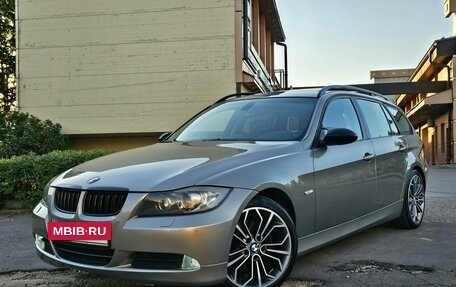 BMW 3 серия, 2007 год, 1 370 000 рублей, 3 фотография