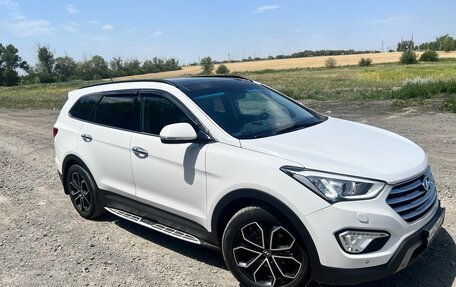 Hyundai Santa Fe III рестайлинг, 2014 год, 2 880 000 рублей, 2 фотография