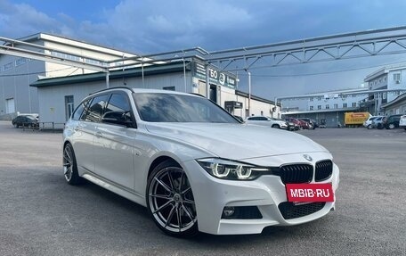 BMW 3 серия, 2018 год, 3 000 000 рублей, 3 фотография