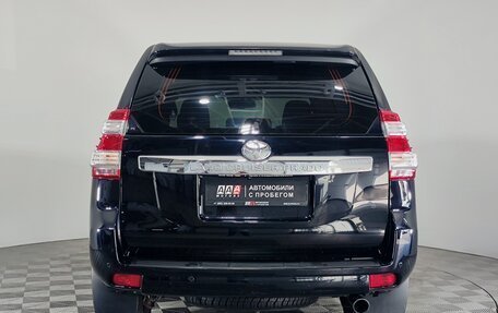 Toyota Land Cruiser Prado 150 рестайлинг 2, 2015 год, 3 499 000 рублей, 6 фотография