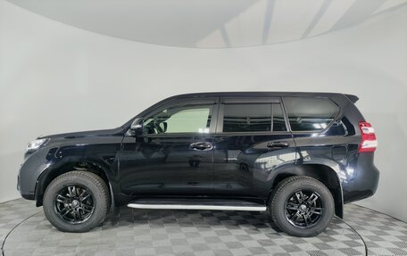 Toyota Land Cruiser Prado 150 рестайлинг 2, 2015 год, 3 499 000 рублей, 8 фотография