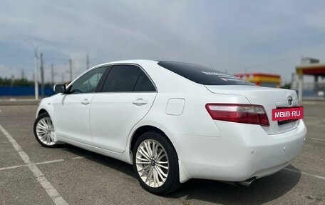 Toyota Camry, 2008 год, 1 075 000 рублей, 6 фотография