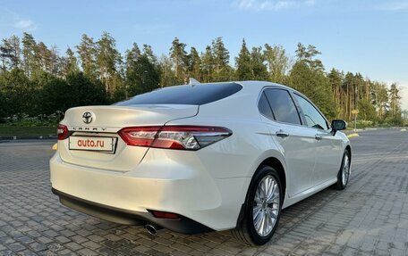 Toyota Camry, 2020 год, 3 650 000 рублей, 7 фотография