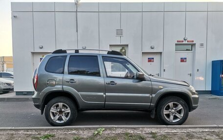 Chevrolet Niva I рестайлинг, 2013 год, 488 000 рублей, 5 фотография