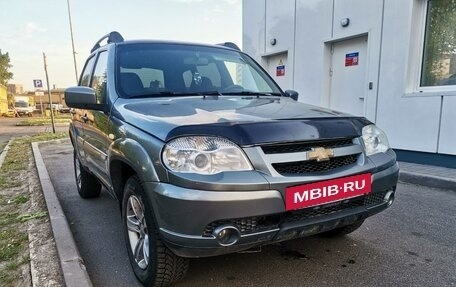 Chevrolet Niva I рестайлинг, 2013 год, 488 000 рублей, 4 фотография