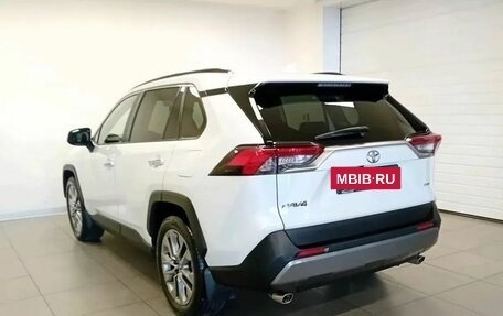 Toyota RAV4, 2020 год, 3 750 600 рублей, 9 фотография