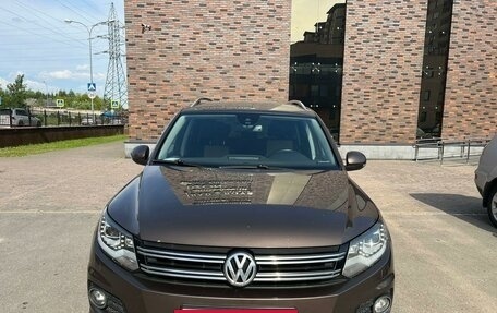 Volkswagen Tiguan I, 2014 год, 1 900 000 рублей, 2 фотография