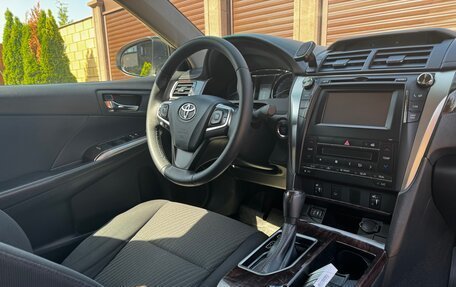 Toyota Camry, 2016 год, 2 250 000 рублей, 6 фотография