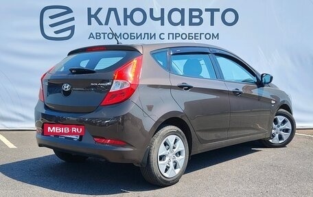 Hyundai Solaris II рестайлинг, 2015 год, 1 120 000 рублей, 2 фотография