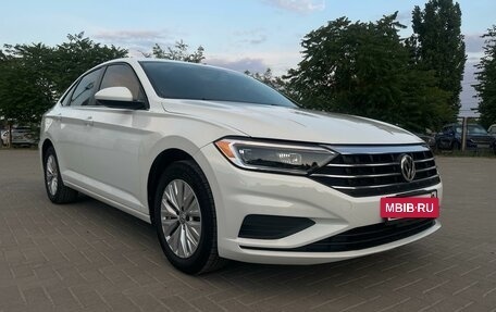 Volkswagen Jetta VII, 2020 год, 1 800 000 рублей, 2 фотография