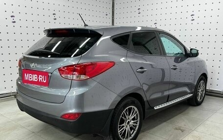 Hyundai ix35 I рестайлинг, 2015 год, 1 590 000 рублей, 2 фотография