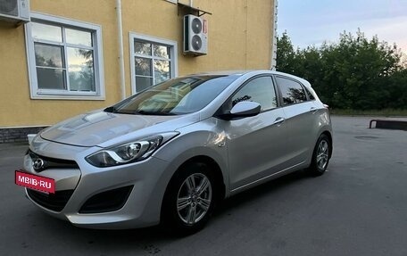 Hyundai i30 II рестайлинг, 2013 год, 925 000 рублей, 4 фотография