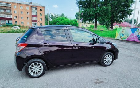 Toyota Vitz, 2013 год, 900 000 рублей, 12 фотография