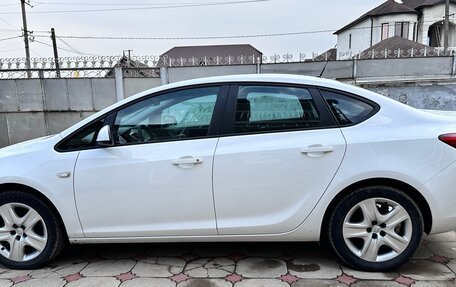 Opel Astra J, 2013 год, 1 200 000 рублей, 3 фотография