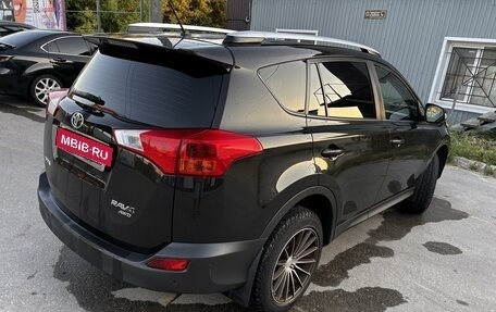 Toyota RAV4, 2014 год, 2 300 000 рублей, 3 фотография