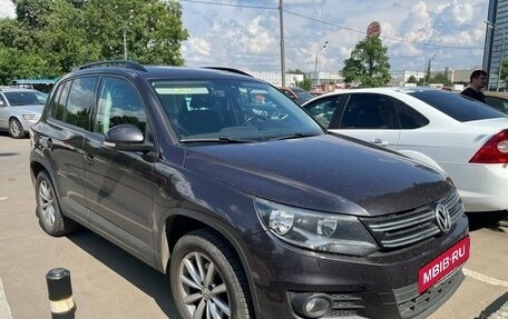 Volkswagen Tiguan I, 2016 год, 1 799 000 рублей, 2 фотография