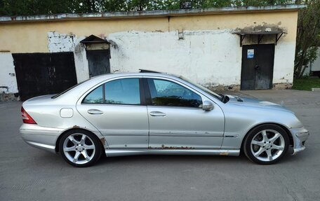 Mercedes-Benz C-Класс, 2005 год, 580 000 рублей, 7 фотография