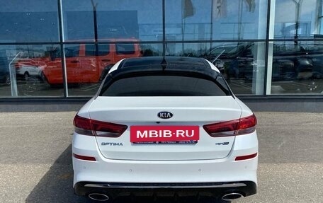 KIA Optima IV, 2018 год, 2 350 000 рублей, 6 фотография