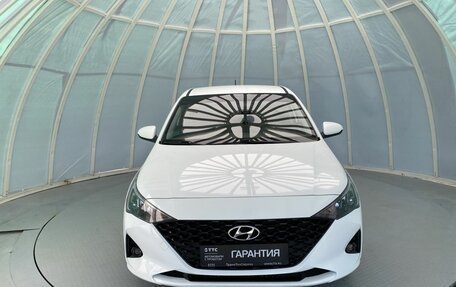 Hyundai Solaris II рестайлинг, 2020 год, 1 749 000 рублей, 2 фотография