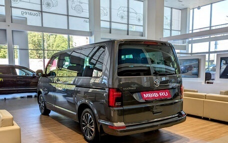 Volkswagen Multivan T6 рестайлинг, 2024 год, 14 325 000 рублей, 7 фотография