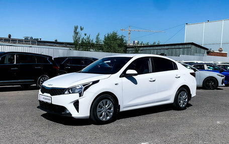 KIA Rio IV, 2021 год, 1 748 000 рублей, 1 фотография