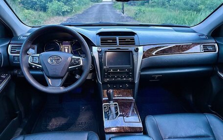 Toyota Camry, 2016 год, 2 600 000 рублей, 5 фотография