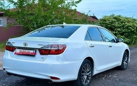 Toyota Camry, 2016 год, 2 600 000 рублей, 4 фотография