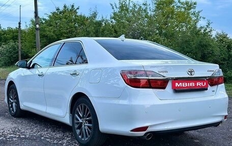 Toyota Camry, 2016 год, 2 600 000 рублей, 3 фотография