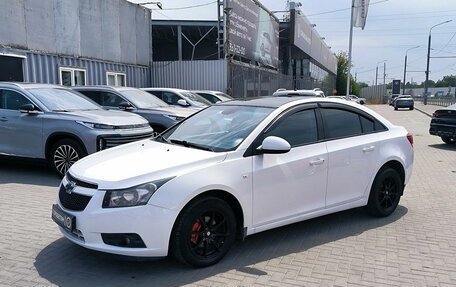 Chevrolet Cruze II, 2011 год, 929 900 рублей, 3 фотография