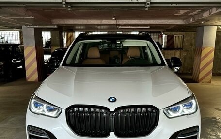 BMW X5, 2019 год, 8 399 000 рублей, 2 фотография