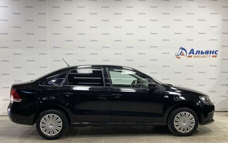 Volkswagen Polo VI (EU Market), 2013 год, 770 000 рублей, 2 фотография